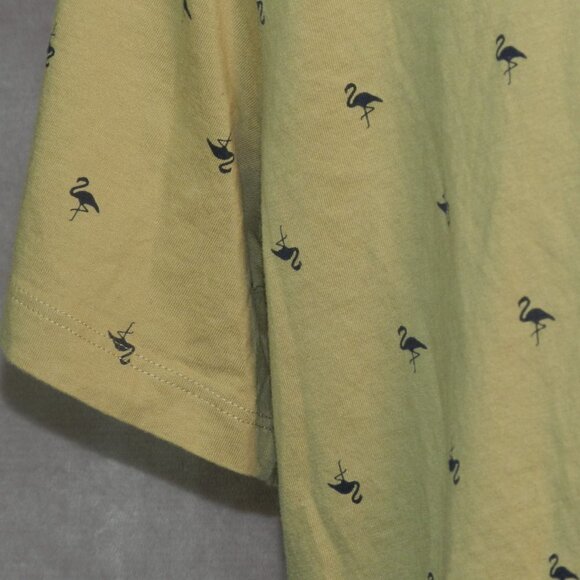 H&M Mens Beige Flamingo Print Short Sleeve Casual Crew Neck Summer Shirt Size XL - Picture 3 of 7